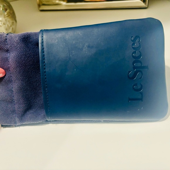 Revolve Le Specs SOLD OUT subdemention Sunglasses Black - Picture 3 of 14